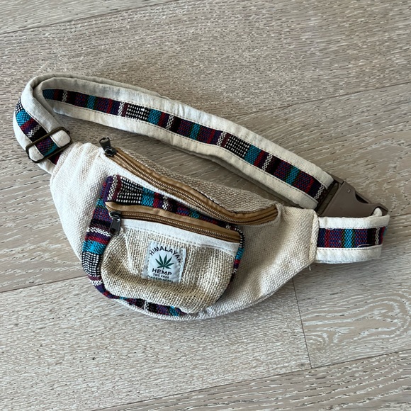 NWOT | Himalayan Hemp | Hemp Fanny Pack - Picture 1 of 6